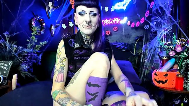 Purple Coffin666 online show from November 5, 10:51 am