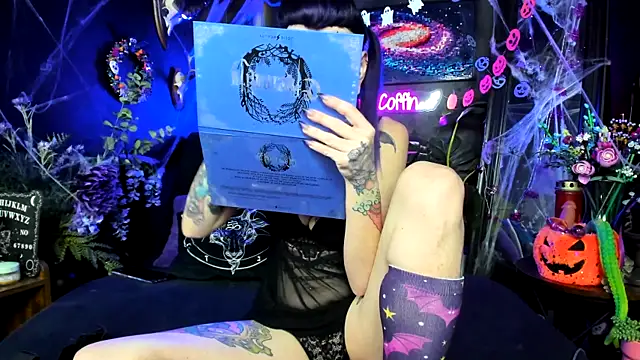 Purple Coffin666 online show from December 3, 10:14 am