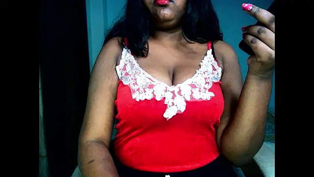 expression queen online show from January 10, 1:17 pm