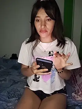 Cute-Yeye online show from June 16, 10:54 pm