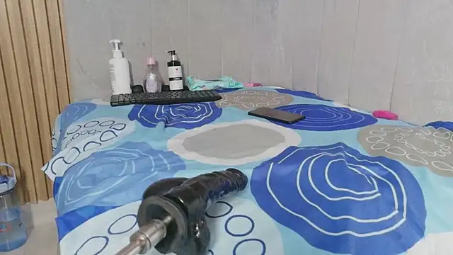 celeste jhons online show from April 9, 10:27 pm