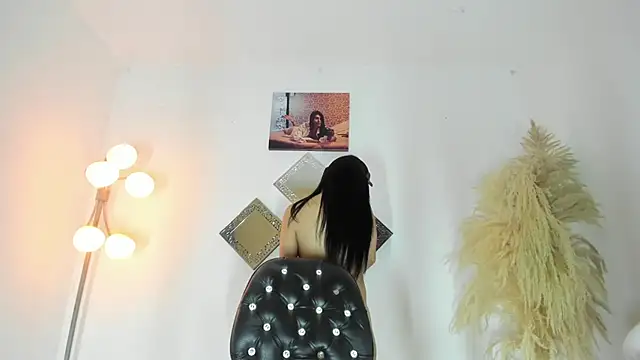 kattadoll online show from October 25, 2:00 am