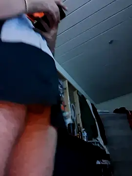 Snapshot of KeptupHack chatting on October 27, 6:36 am KeptupHack online show from October 27, 6:36 am