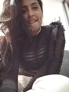 Aisha 09 online show from June 17, 8:52 pm