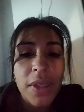 Aisha 09 online show from May 1, 12:26 am