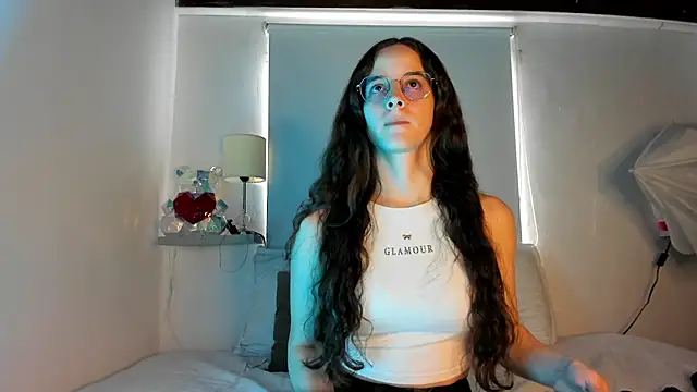 Snapshot of _ashleymiller chatting on February 19, 7:59 pm ashleymiller online show from February 19, 7:59 pm