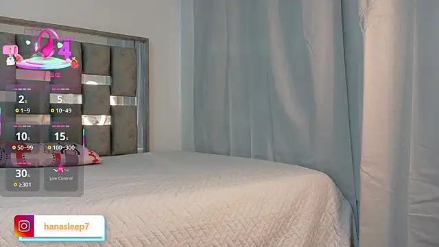  ashleymiller online show from August 5, 7:08 pm