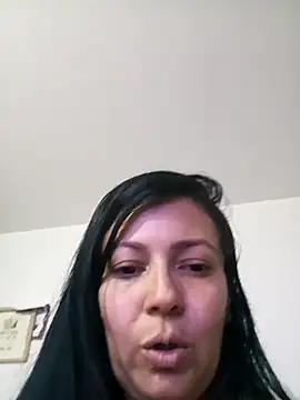 Snapshot of FelinaJohnson chatting on March 10, 10:45 pm FelinaJohnson online show from March 10, 10:45 pm