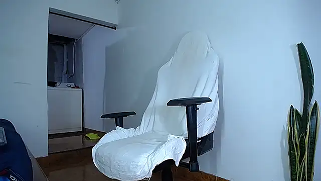 diamond black00 online show from November 15, 12:47 am