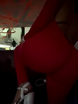Snapshot of doll_celeste20 chatting on October 20, 12:56 am doll celeste20 online show from October 20, 12:56 am