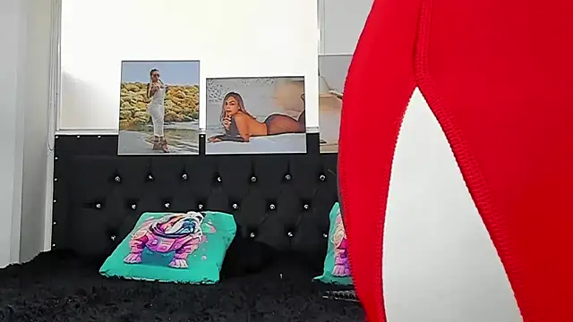 Snapshot of doll_celeste20 chatting on February 25, 7:27 pm doll celeste20 online show from February 25, 7:27 pm