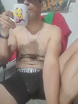 latinmartin73 online show from December 18, 3:55 am