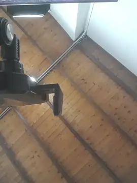 latinmartin73 online show from December 14, 2:22 pm