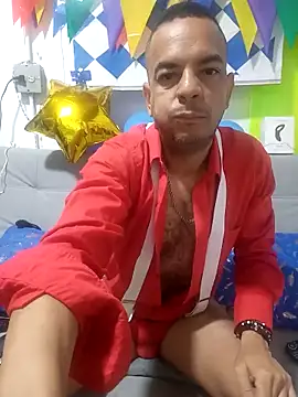 latinmartin73 online show from September 28, 2:46 pm