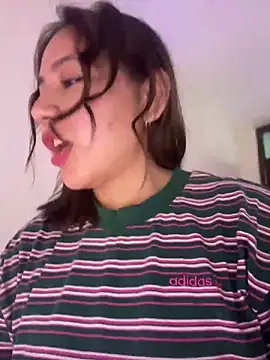 Snapshot of kittyfresita chatting on March 1, 1:22 am kittyfresita online show from March 1, 1:22 am