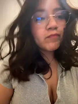 Snapshot of kittyfresita chatting on October 7, 2:34 am kittyfresita online show from October 7, 2:34 am