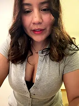 kittyfresita online show from January 9, 6:09 am