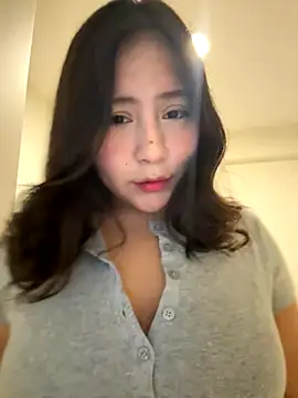 Snapshot of kittyfresita chatting on October 15, 4:44 am kittyfresita online show from October 15, 4:44 am