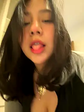 Snapshot of kittyfresita chatting on October 8, 2:24 am kittyfresita online show from October 8, 2:24 am