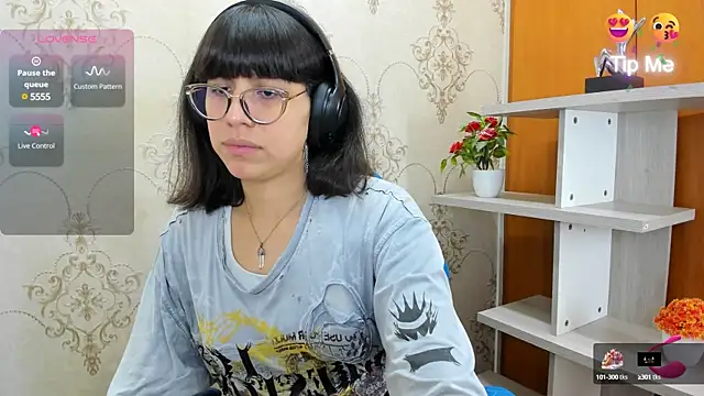 Snapshot of Nataly_Cloud chatting on February 4, 12:44 pm Nataly Cloud online show from February 4, 12:44 pm