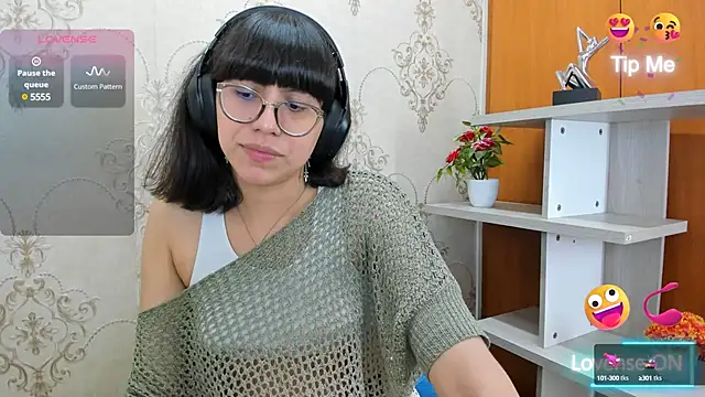 Snapshot of Nataly_Cloud chatting on February 1, 1:30 pm Nataly Cloud online show from February 1, 1:30 pm