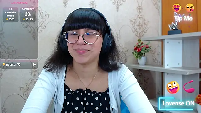 Snapshot of Nataly_Cloud chatting on January 23, 3:54 pm Nataly Cloud online show from January 23, 3:54 pm