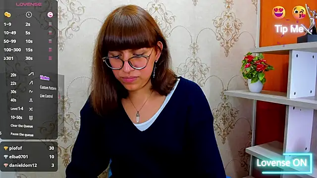 Snapshot of Nataly_Cloud chatting on February 21, 4:05 pm Nataly Cloud online show from February 21, 4:05 pm