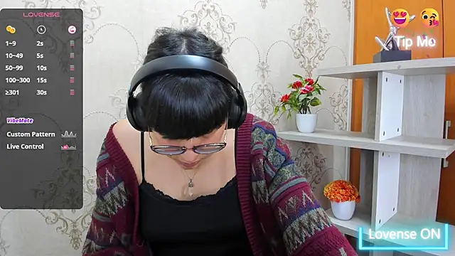 Snapshot of Nataly_Cloud chatting on February 11, 4:02 pm Nataly Cloud online show from February 11, 4:02 pm