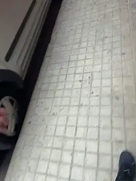 jovenestraviesos online show from February 25, 4:29 pm