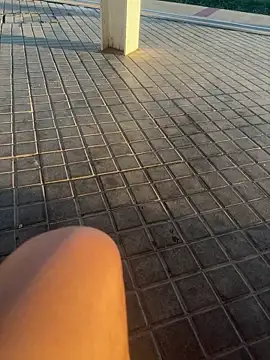 jovenestraviesos online show from February 13, 5:13 pm