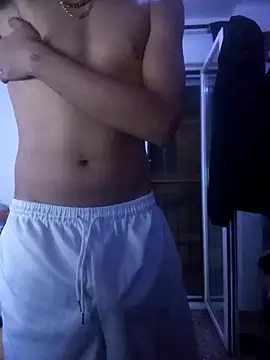 jovenestraviesos online show from October 25, 11:27 pm