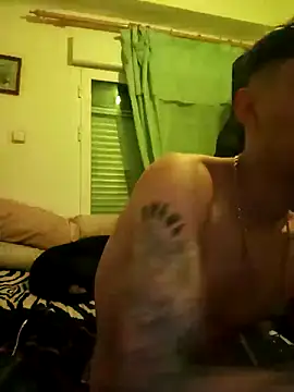 jovenestraviesos online show from March 16, 8:54 pm