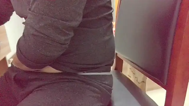 huzi518 online show from November 4, 12:09 pm