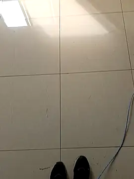 huzi518 online show from October 24, 2:21 am