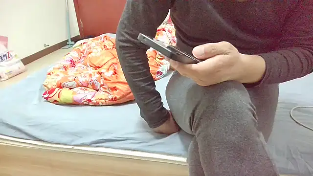 huzi518 online show from December 17, 3:50 pm