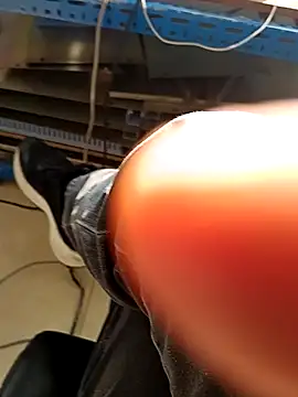 huzi518 online show from January 14, 6:28 am