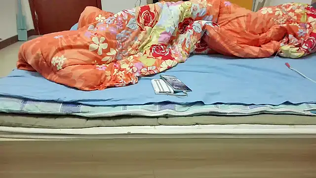 huzi518 online show from October 21, 12:04 pm