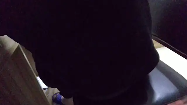 huzi518 online show from March 20, 2:40 pm