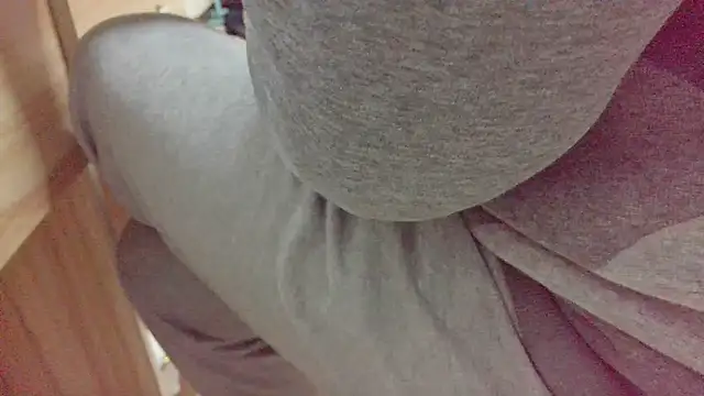 huzi518 online show from November 10, 7:41 pm