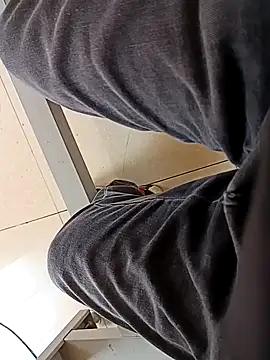 huzi518 online show from October 23, 2:10 am