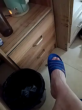 huzi518 online show from November 15, 3:21 am