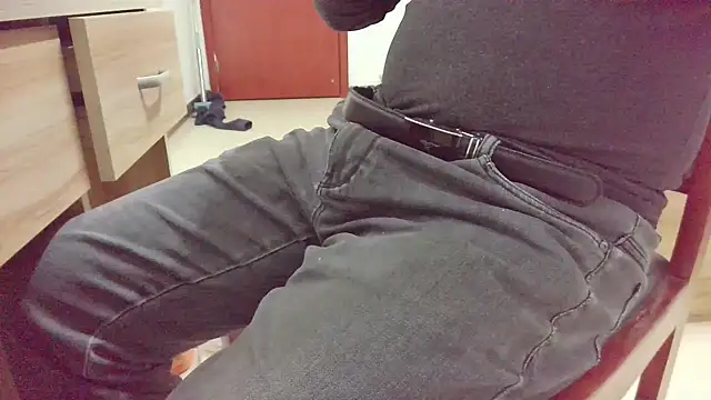 huzi518 online show from November 14, 11:36 am