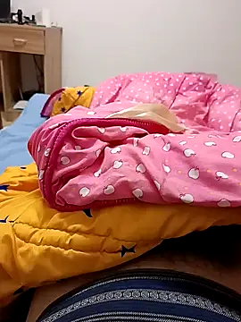 huzi518 online show from March 31, 1:35 pm