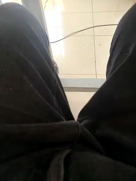 huzi518 online show from November 3, 3:34 am