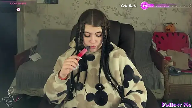 NanaDaizy online show from February 18, 6:22 am