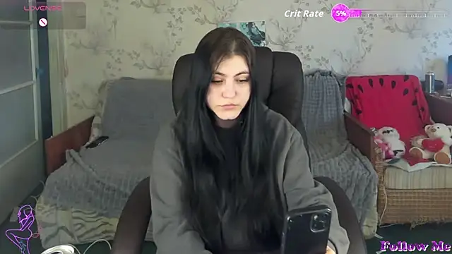 NanaDaizy online show from January 9, 11:50 am