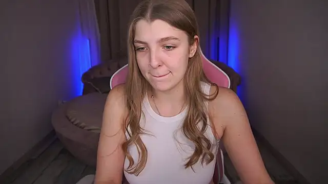 Snapshot of AnikaJane chatting on March 14, 10:50 am AnikaJane online show from March 14, 10:50 am