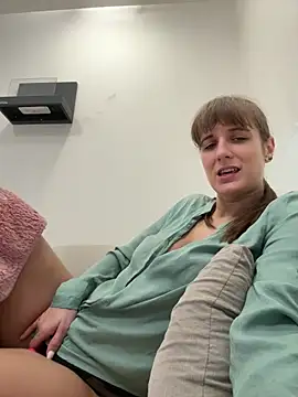 jennifer11772 online show from March 25, 11:31 am