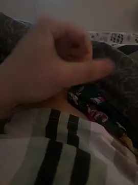 Young-hornyboy online show from April 20, 5:03 pm