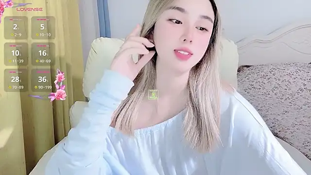 Caitlyn   online show from December 18, 12:31 pm